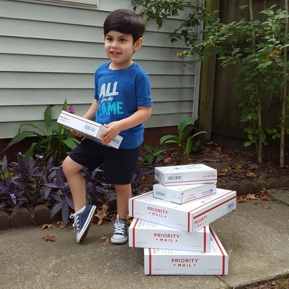 Meet your Posher, Maria - Picture 2 of 3